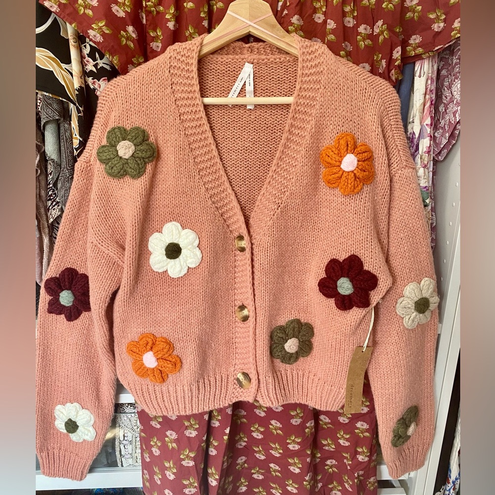 DREAMERS knit flower cottagecore cardigan